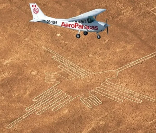 Sobrevolando los Enigmas Ancestrales de las Pampas de Nazca