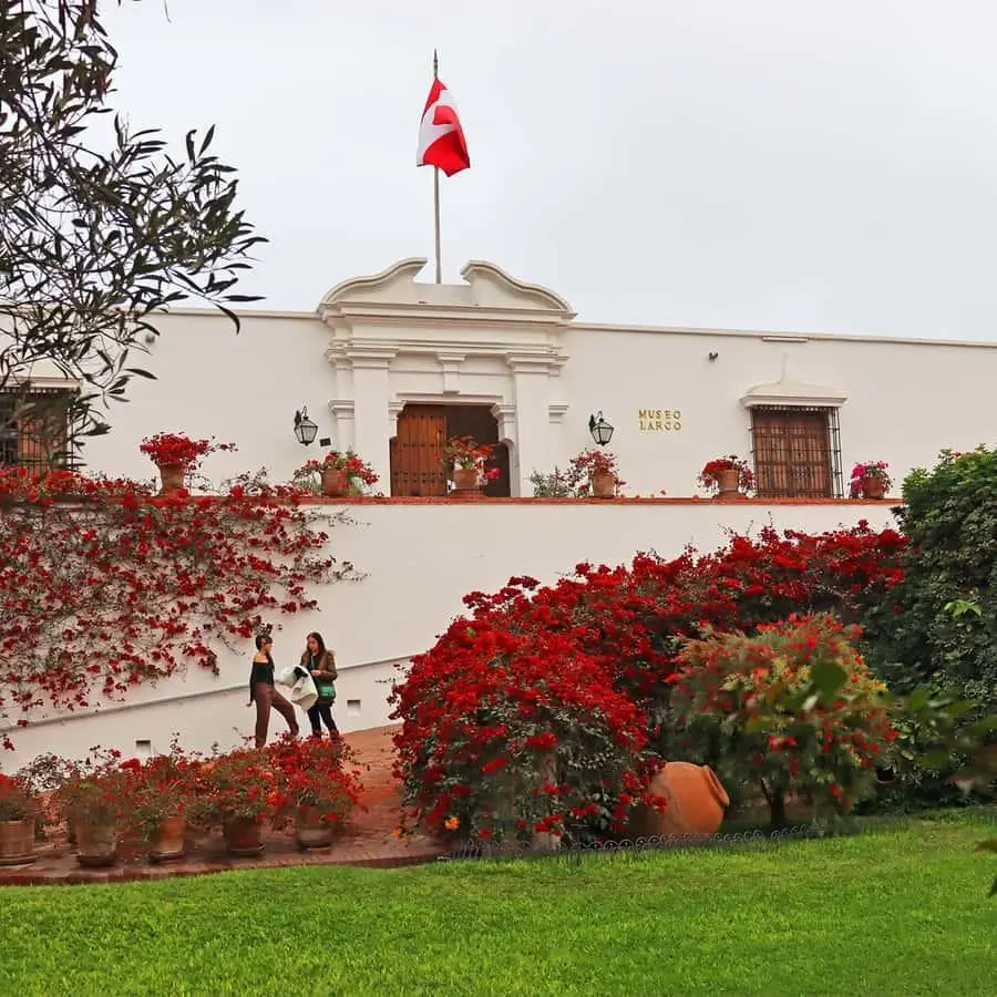 Museo Larco vs Museo de la Nación: cuál visitar en Lima según tu tiempo