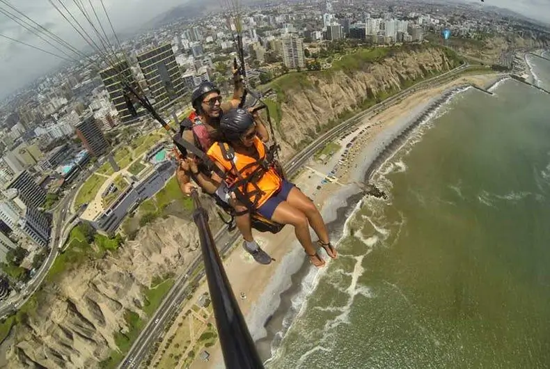 Turismo de aventura en Perú: parapente, canotaje y ciclismo de montaña