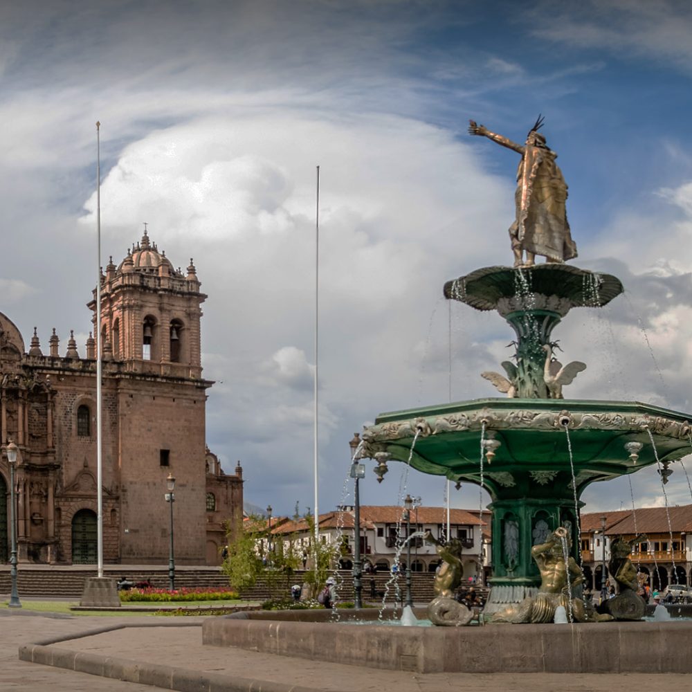 Cusco_Plaza_de_Armas